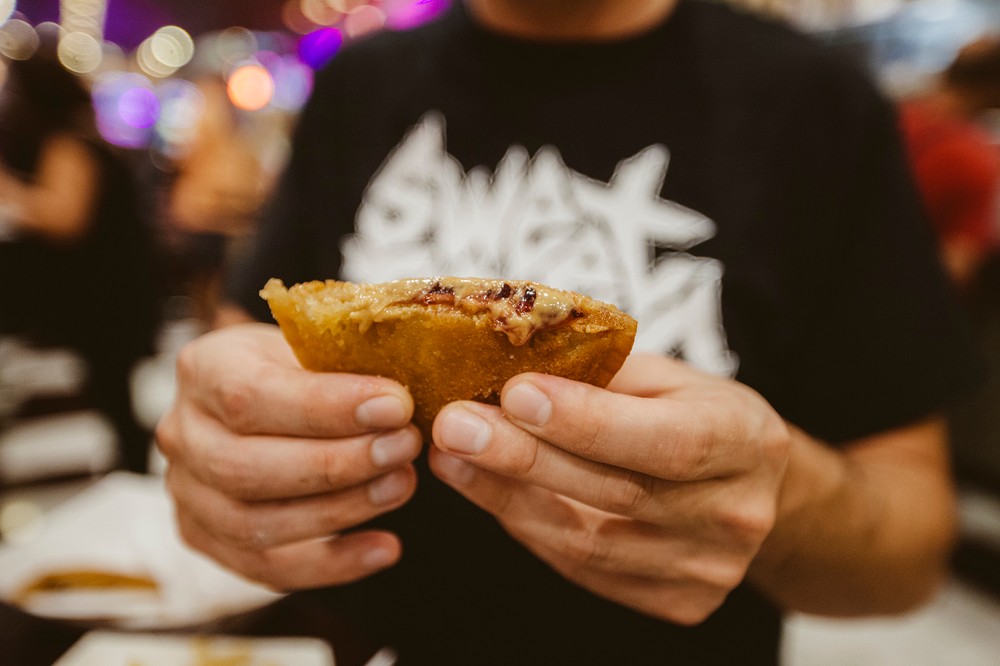 munchies, vice, food, mermaids, photo essay, las vegas, downtown, eat, grub, down, vice vice, magazine, freelance, essay, bobby franks, kristy totten, hot dog, oreo, twinkie, fried, fast, gross, edible, munch