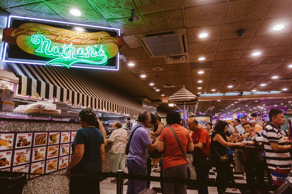munchies, vice, food, mermaids, photo essay, las vegas, downtown, eat, grub, down, vice vice, magazine, freelance, essay, bobby franks, kristy totten, hot dog, oreo, twinkie, fried, fast, gross, edible, munch