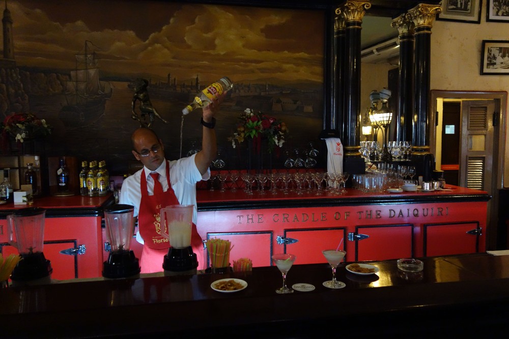 bartender-at-el-floridita