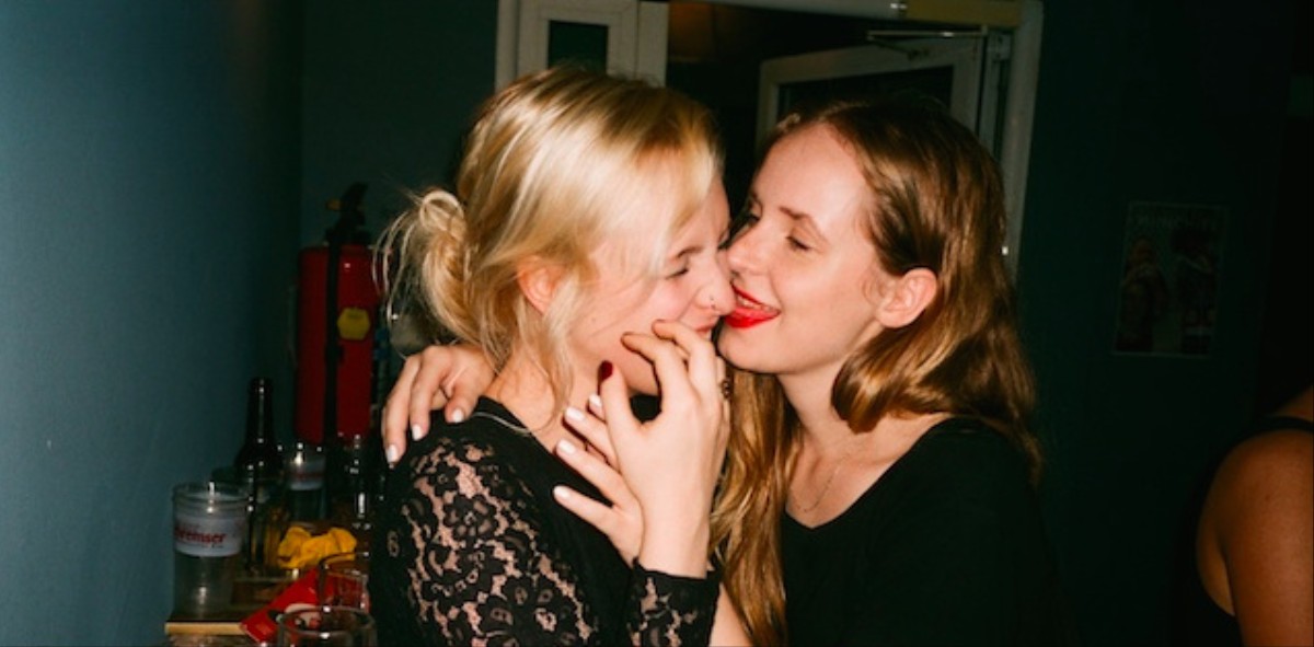 Oberndorf bei salzburg frauen aus treffen, Munderfing partnersuche senioren. Treffen singles aus lustenau. Single freizeit treff in neuberg an der mrz. Oberndorf bei salzburg frauen aus treffen: Single kostenlos