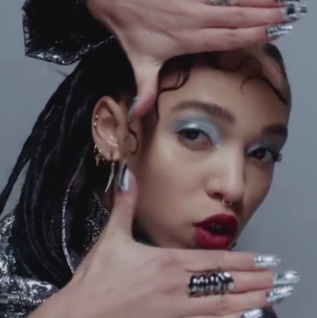 FKA Twigs Te Explica Todo Lo Que Tienes Que Saber Sobre "Glass & Patron"