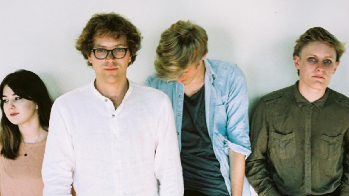 Online to Real Time: Yumi Zouma Are Closing the Distance but ...