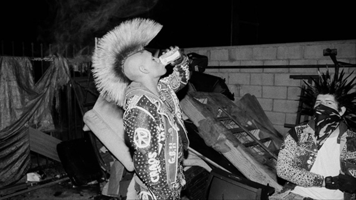 Hablamos Con La Directora Del Documental Los Punks Antes De Su