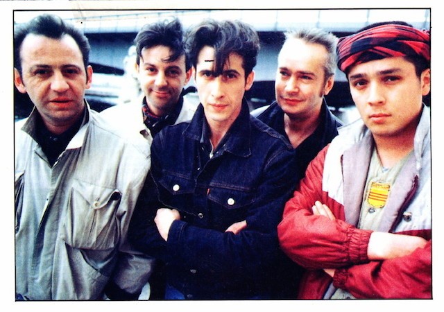 La Souris Deglinguee Tient Bon Depuis 1976