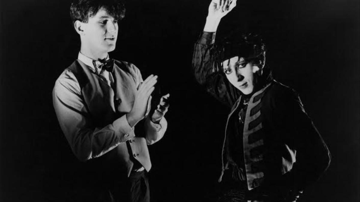 Soft cell. Marc Almond Soft Cell. Софт селл. Soft Cell Постер. Soft Cell last fm.