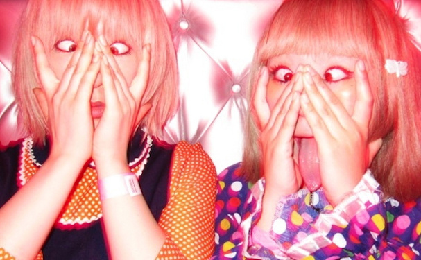 Meet Bakubaku Dokin, the Weirdo J-Pop Duo Who Will Make Your Heart