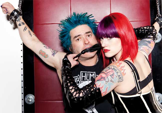 Fat Mike's Blue Hair: A Look at the Iconic NOFX Frontman's Style Evolution - wide 2