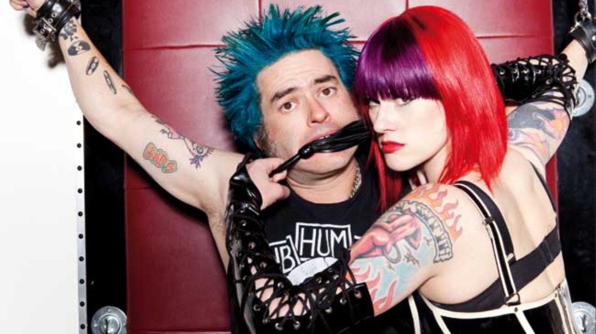 Fat Mike's Blue Hair: How to Achieve the Look at Home - wide 5