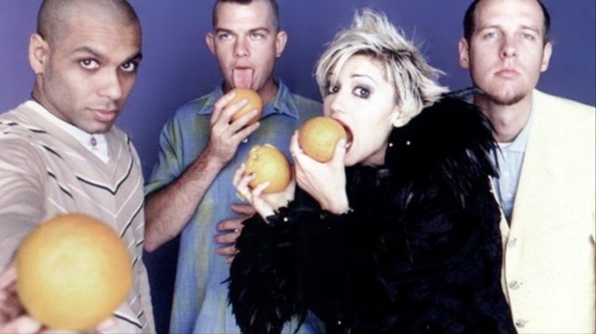 No doubt 1995. No doubt tragic Kingdom 1995. No doubt tragic Kingdom. No doubt с яблоком.