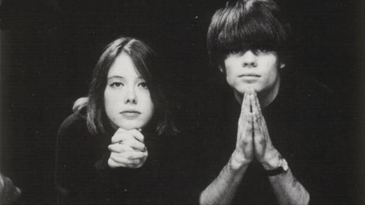 Slowdive when. Группа Slowdive Рейчел. Рейчел Госвелл 90е. Рэйчел Госвелл Slowdive. Нил Халстед Slowdive.