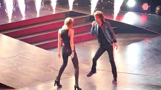 Watch Taylor Swift & Mick Jagger Perform "Satisfaction" Live in Nashville