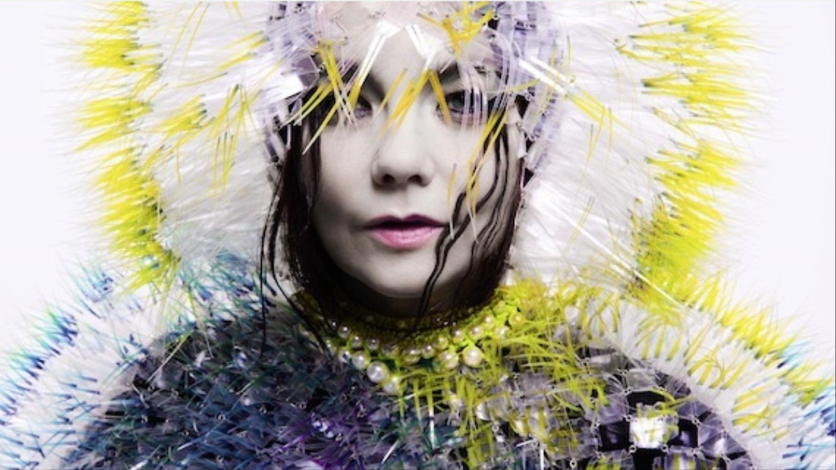 Exclusivo Veja O Novo Clipe De Björk Lionsong