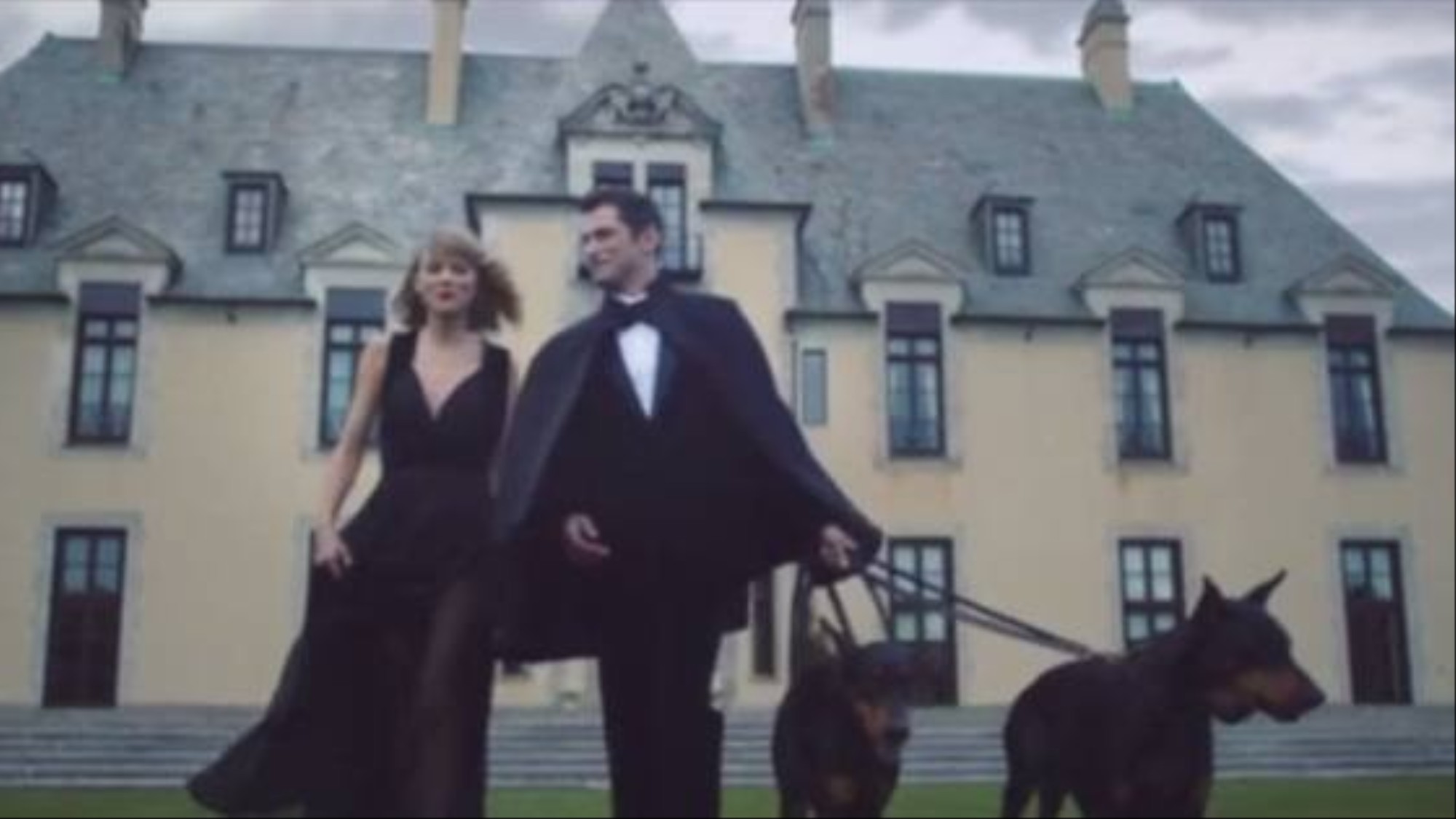 Watch Taylor Swifts Blank Space Video Which Takes Place