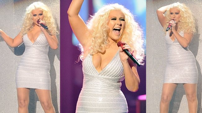 Christina Aguilera's Style: Promoting “Burlesque” on TV, November 2010