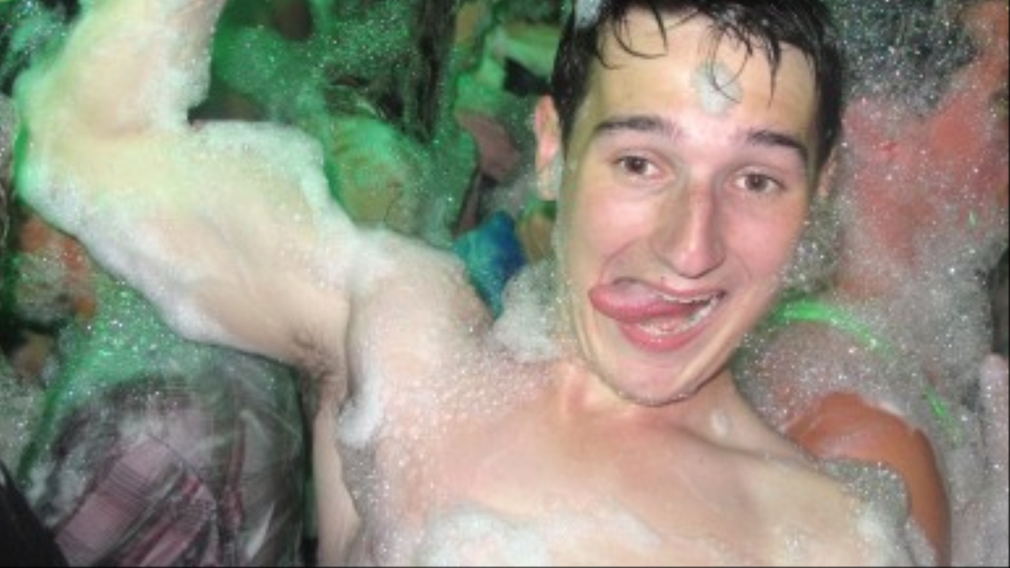 Foam Party Sex Real - We Went to a Foam Party in Magaluf - VICE