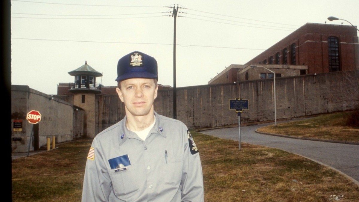 Deep Cover What It Was Like Working As A Prison Guard At Sing Sing In The 1990s