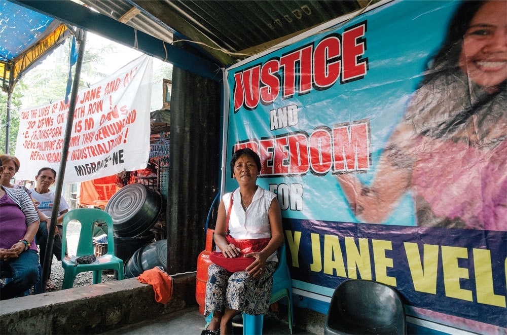 Gesmokkeld een Filipijnse vrouw werd door haar buren naar de dodencel gestuurd
