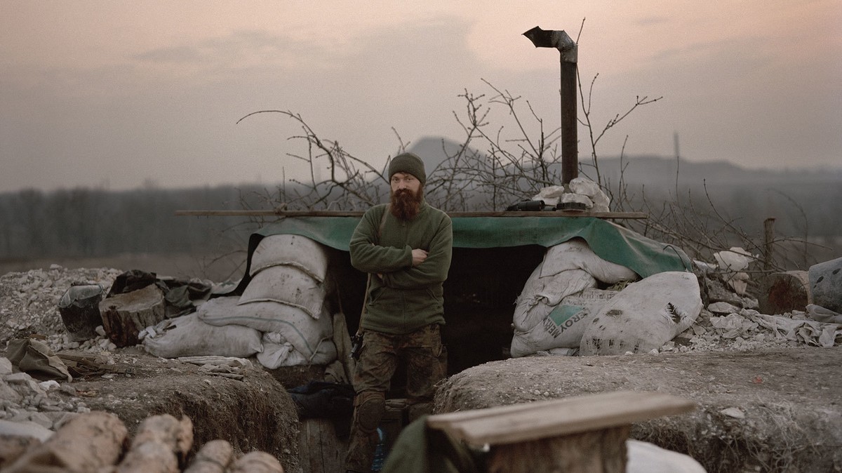 Portraits And Documentary Photos Of The Ongoing War In Ukraine 