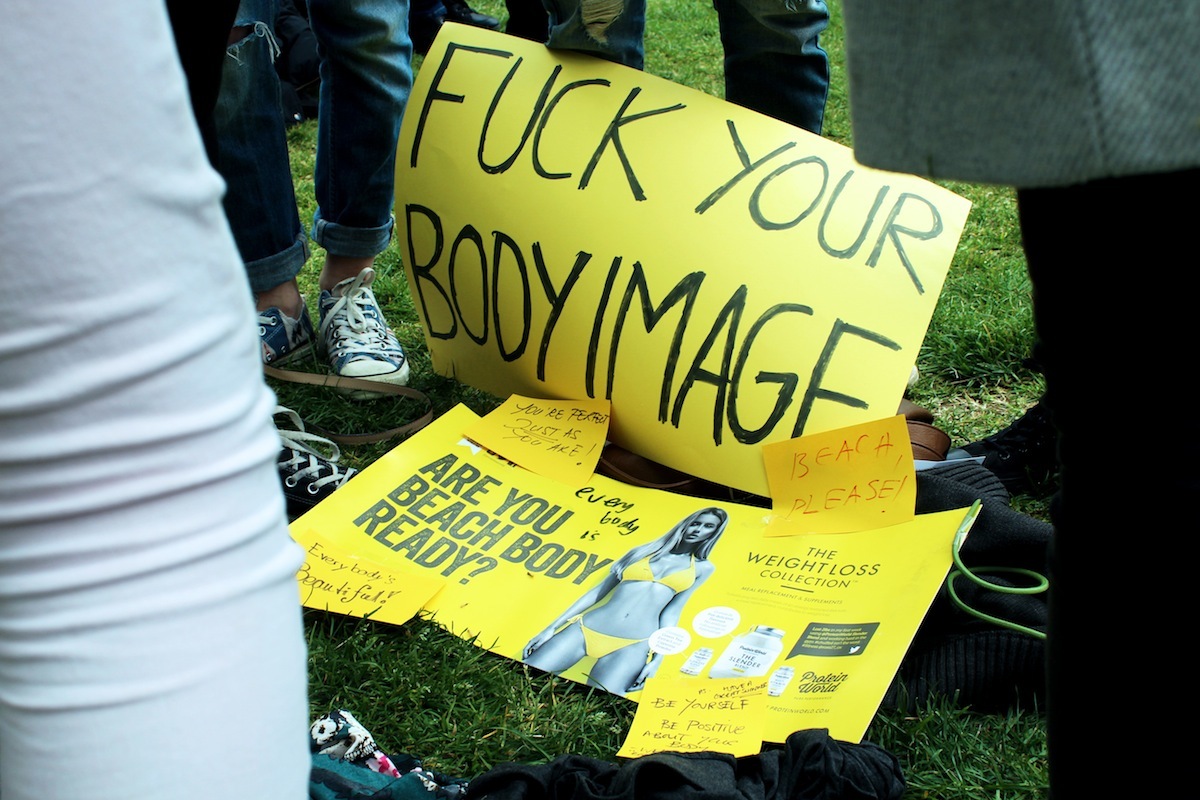 Photos Of The London Protesters Who Hate That Beach Body Ready Ad Vice 