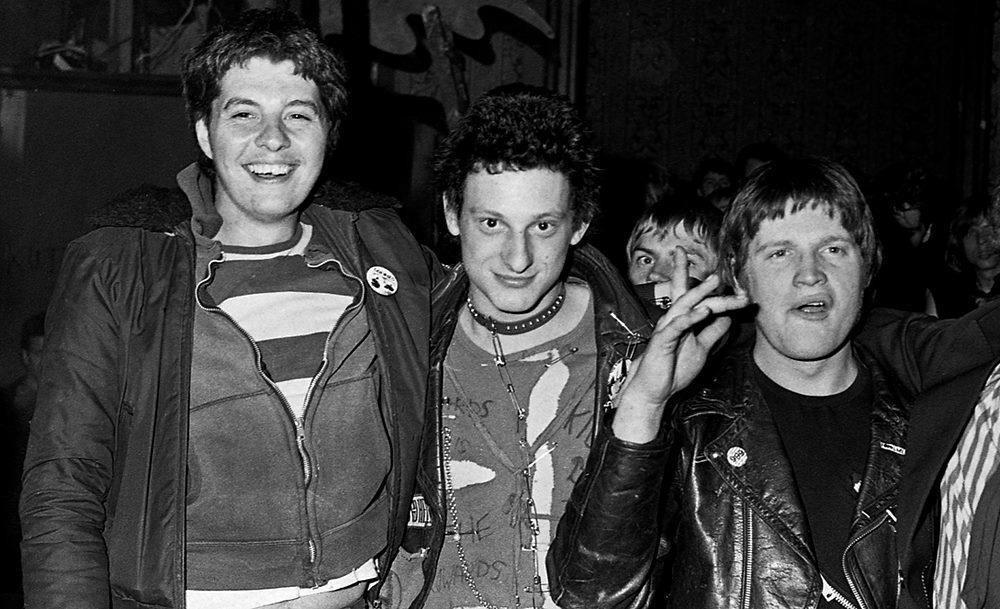 oi-protoi-punks-tou-amsterdam-672-1457359185